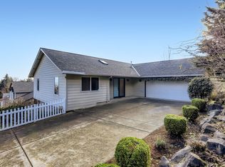 32838 NW Overlook St, Scappoose, OR 97056