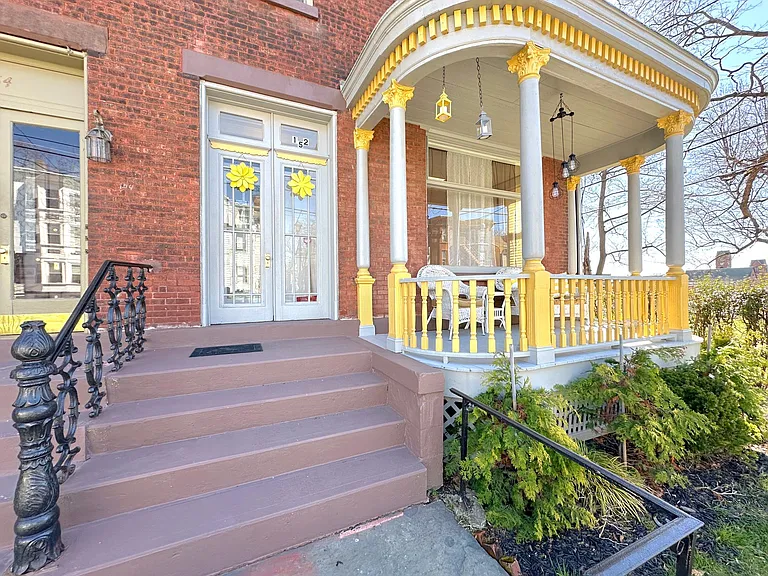 152 Grand St #1 — Photo 20