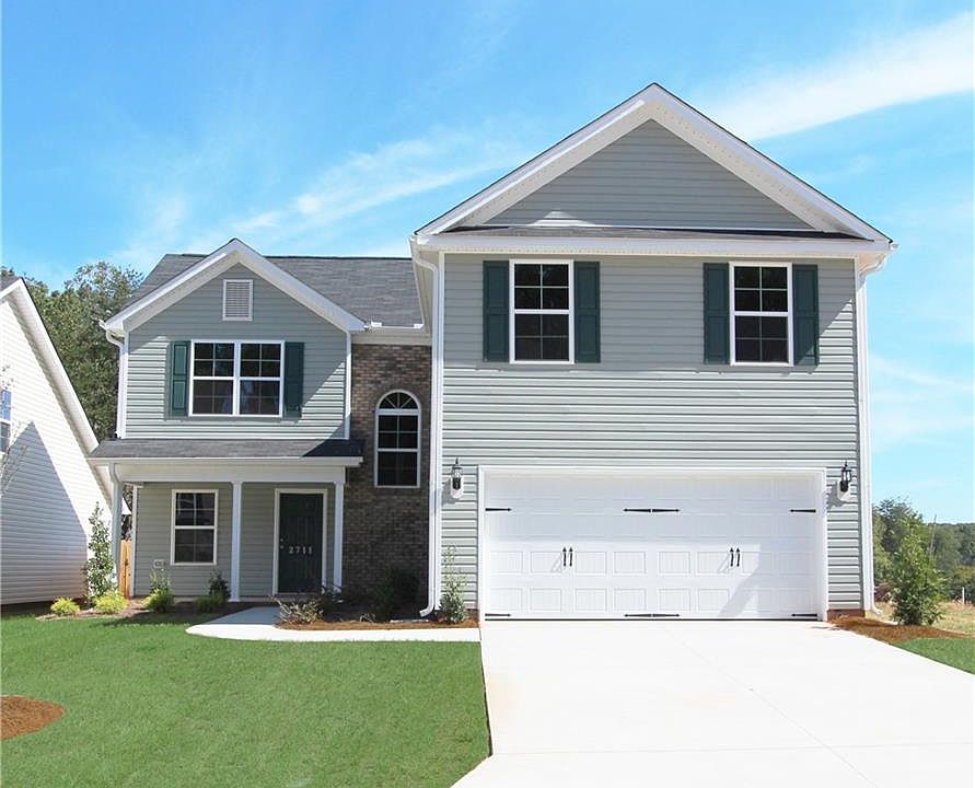 1st image of 1885 Glenn St Lot 284