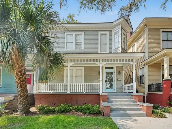 311 W 39th St