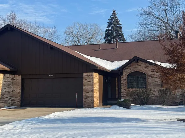 38562 Moravian Dr #3, Clinton Township, MI 48036