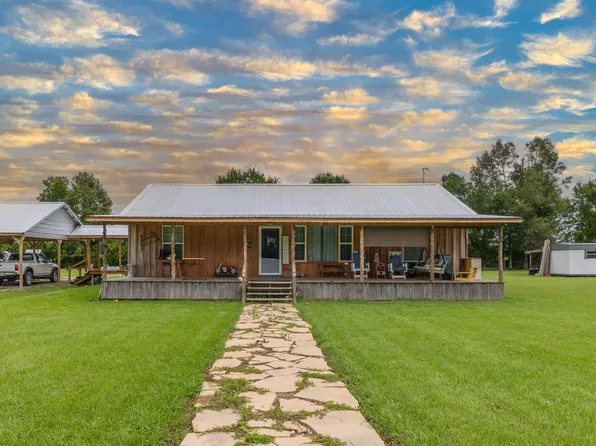 461 Terry Ln, Oak Grove, LA 71263
