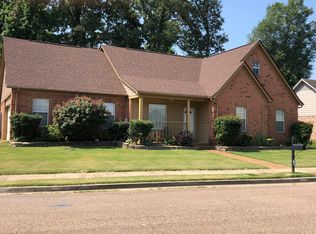 5689 Tulip Hill Dr, Memphis, TN 38135