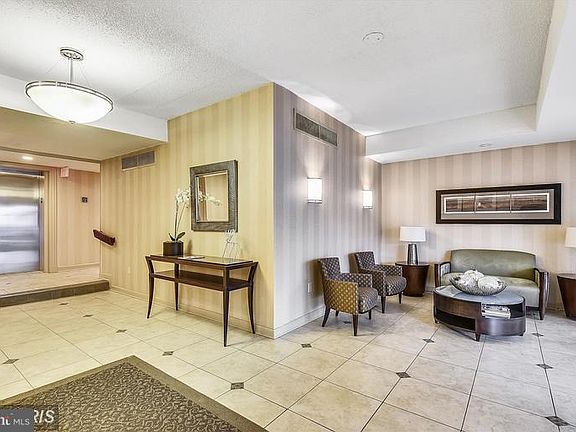 2nd image of 4800 Chevy Chase Dr APT 303