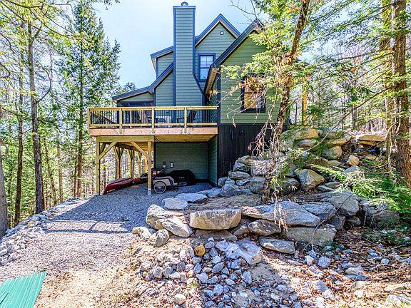 3rd image of 32 Alpine Shores Road