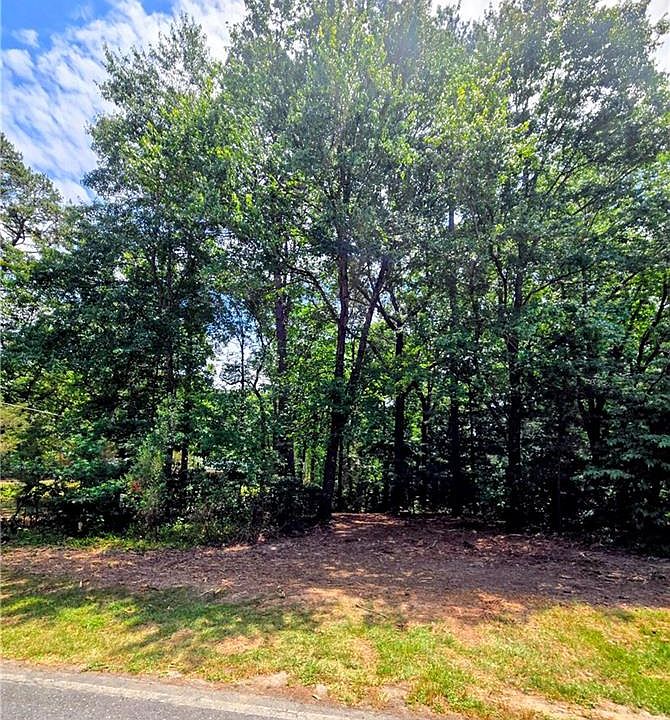 2nd image of 0 Idlewild Dr Lot 25-26