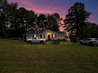 105 Meadowland Ln, Henderson, TN 38340
