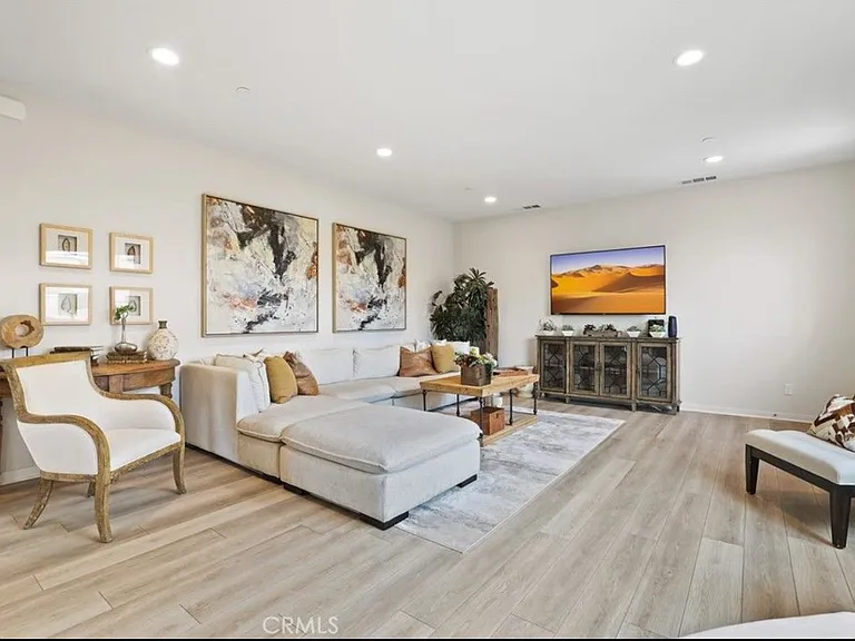154 Seapine Ct — Photo 7