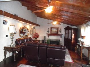 17550 Mayall St, Northridge, CA 91325