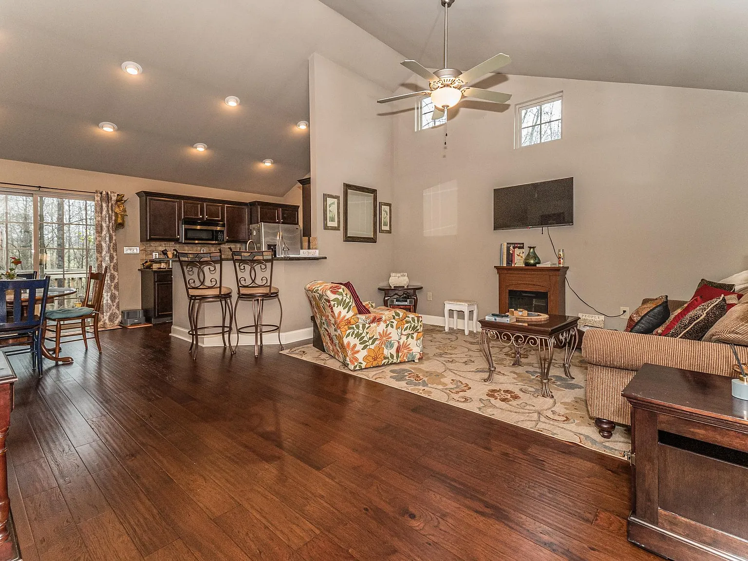 643 Fawn Branch Trl — Photo 2