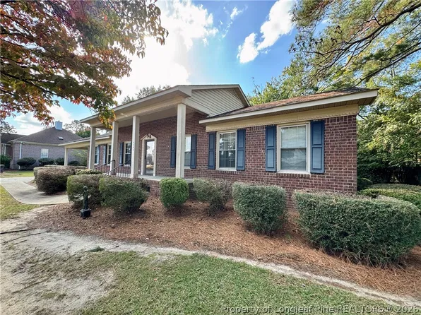 4302 N Walnut St, Lumberton, NC 28358