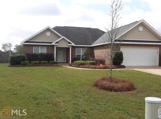 209 Schroer Dr, Byron, GA 31008