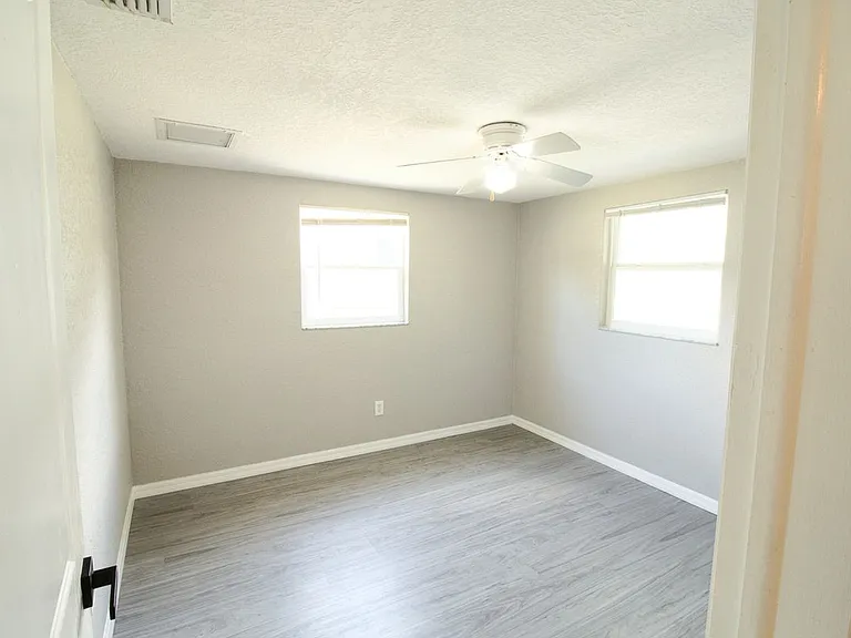 4632 Salvia St — Photo 12