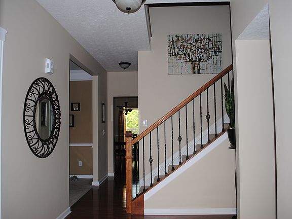 2nd image of 5097 Sierra Dr