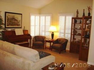 983 Via Serana, Upland, CA 91784