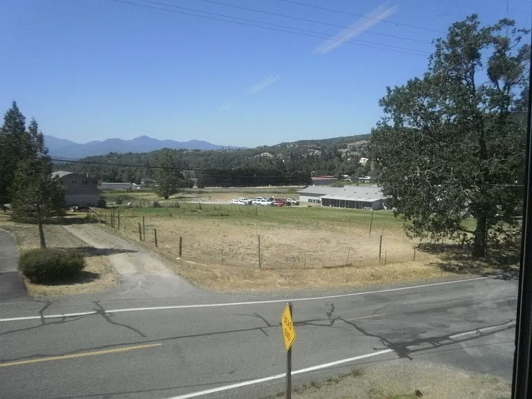 102 Granite Hill Rd — Photo 11