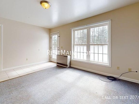 2nd image of 46 Baker St APT 18