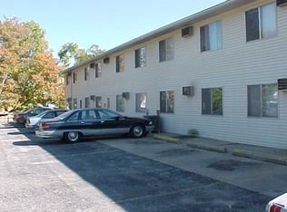 400 W 2nd St APT 5, Bloomington, IN 47403