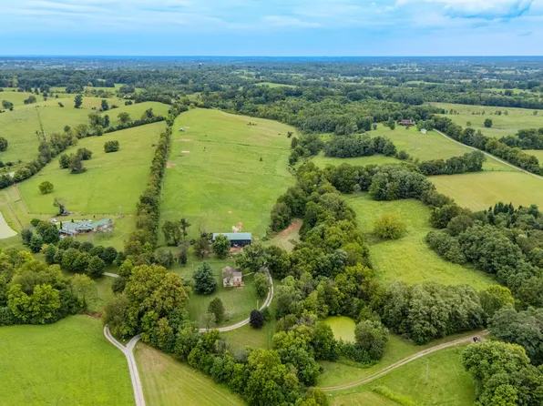 82 Windy Ridge Ln, Cynthiana, KY 41031