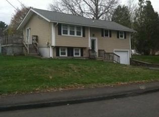 6 University Dr #6, Milford, MA 01757