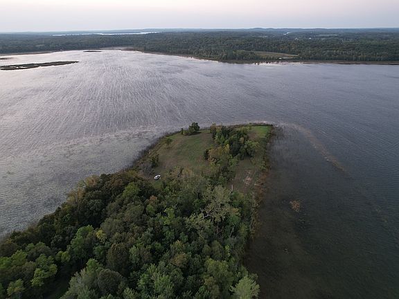 5th image of NE Rock Lake Rd