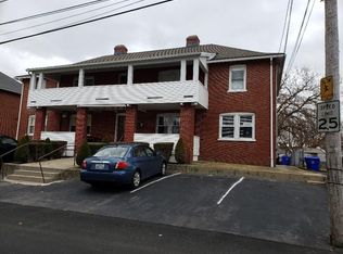 16 Dickinson Ave, Providence, RI 02904