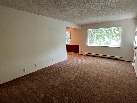 4th image of 2137 Pasetta Dr #3