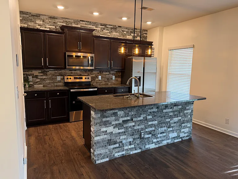 12155 Evergreen Terrace Ln — Photo 34