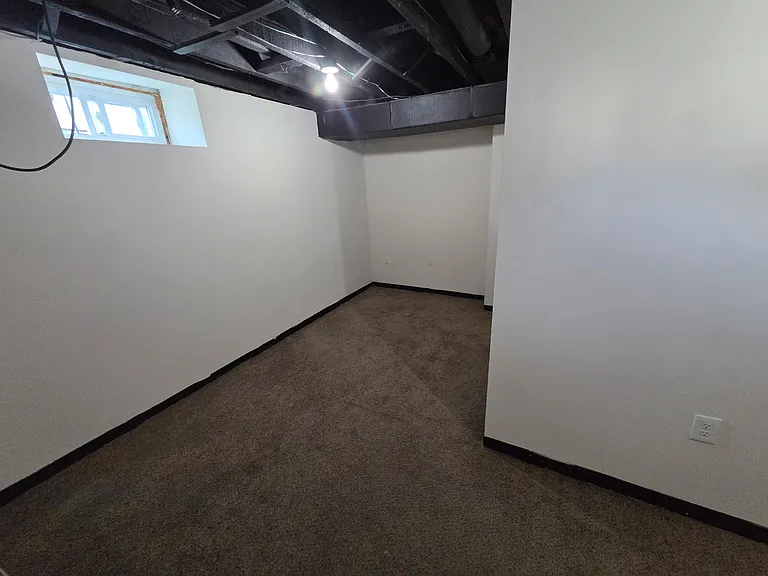 812 Glen Ter — Photo 8