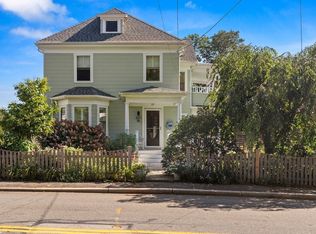 77 Green St, Marblehead, MA 01945