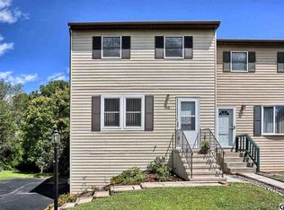 52 N Conley Ln, Etters, PA 17319
