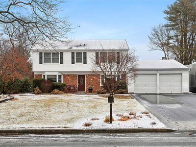 27 Mystic Way, Stony Brook, NY, 11790