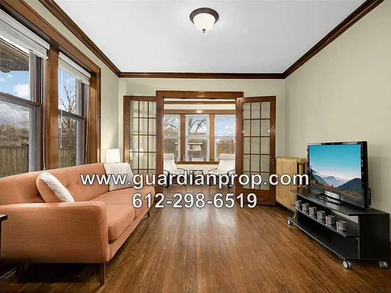 641 Marshall Ave #4 — Photo 4