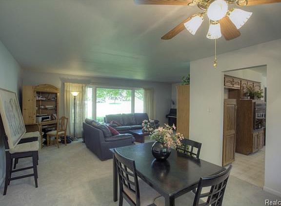 5th image of 33835 Brittany Dr