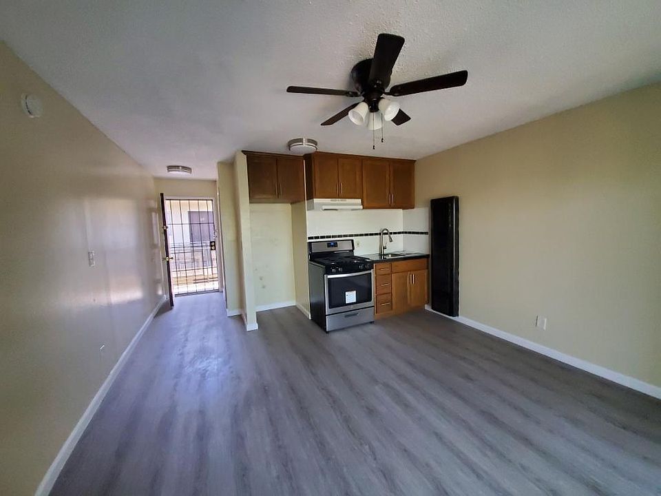 1st image of 2501 Olive Ave APT 26