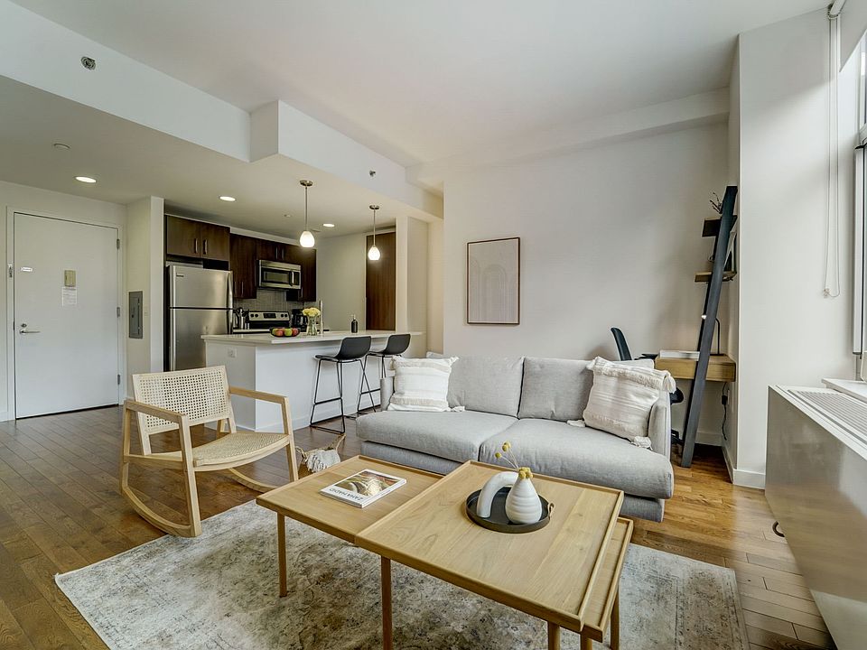1st image of 260 W 26th St APT 2E