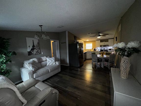 2nd image of 9626 Barnside Pl