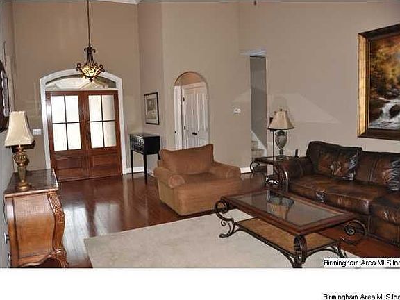 5th image of 431 River Oaks Ln