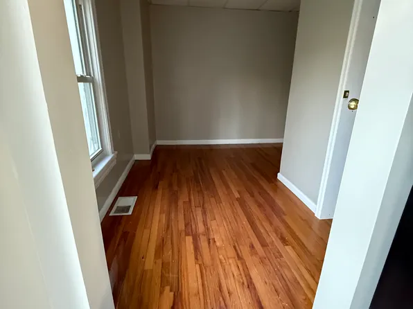 97 Watkins Ave, Middletown, NY 10940