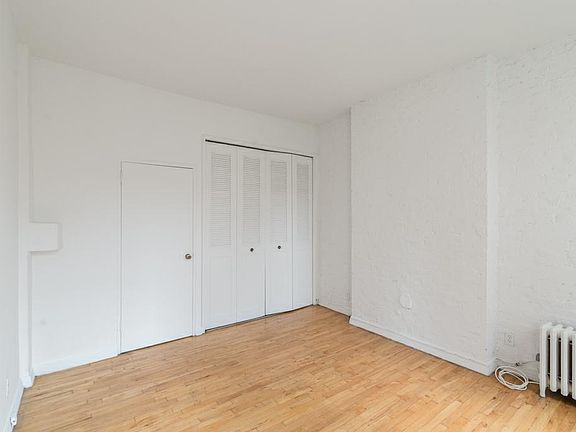 4th image of 334 E 93rd St APT 17