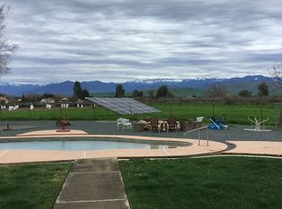 7476 Road 252, Terra Bella, CA 93270