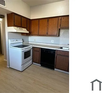 2838 E Monte Cristo Ave #102 — Photo 6