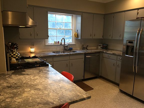 4th image of 1211 Durnford Pl