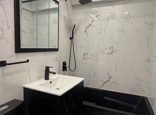 52-17 69th St #4G, Maspeth, NY 11378