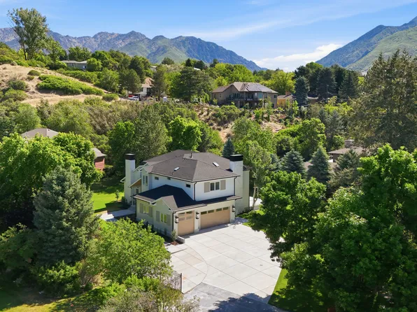 8037 S Royal Ln, Cottonwood Heights, UT 84093