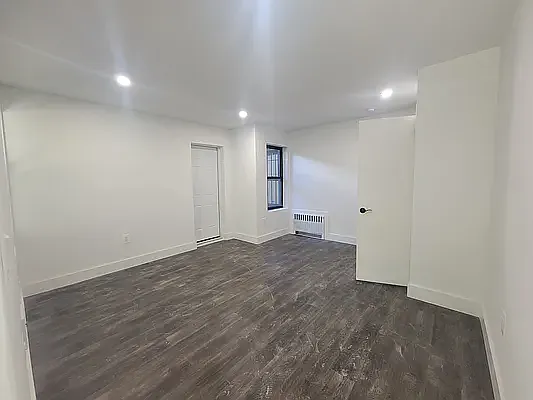 522 Putnam Ave #1C — Photo 10