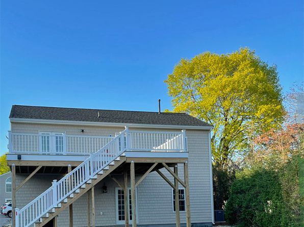 464 Maple Ave