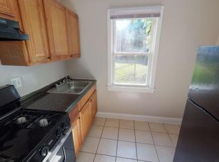 3317 15th St SE #3, Washington, DC 20032