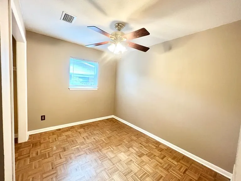 259 Georgia Ave — Photo 23