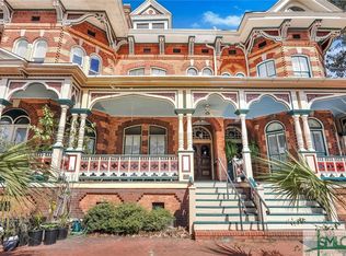 408 E Huntingdon St, Savannah, GA 31401